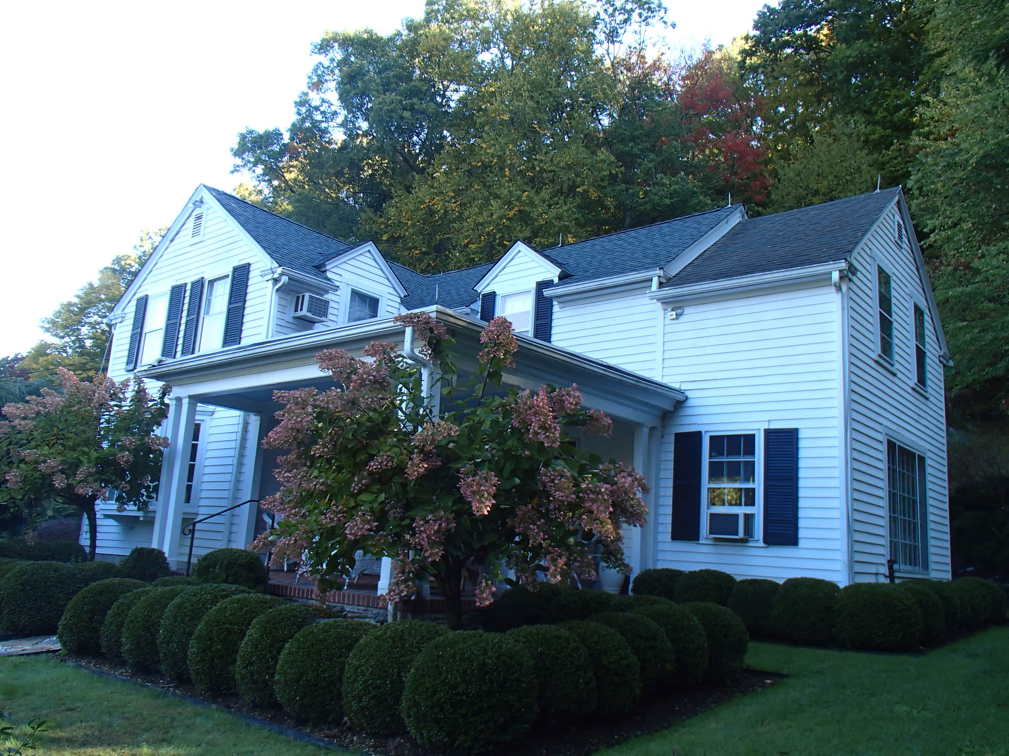 Building photograph for 163 CLATTER VALLEY RD